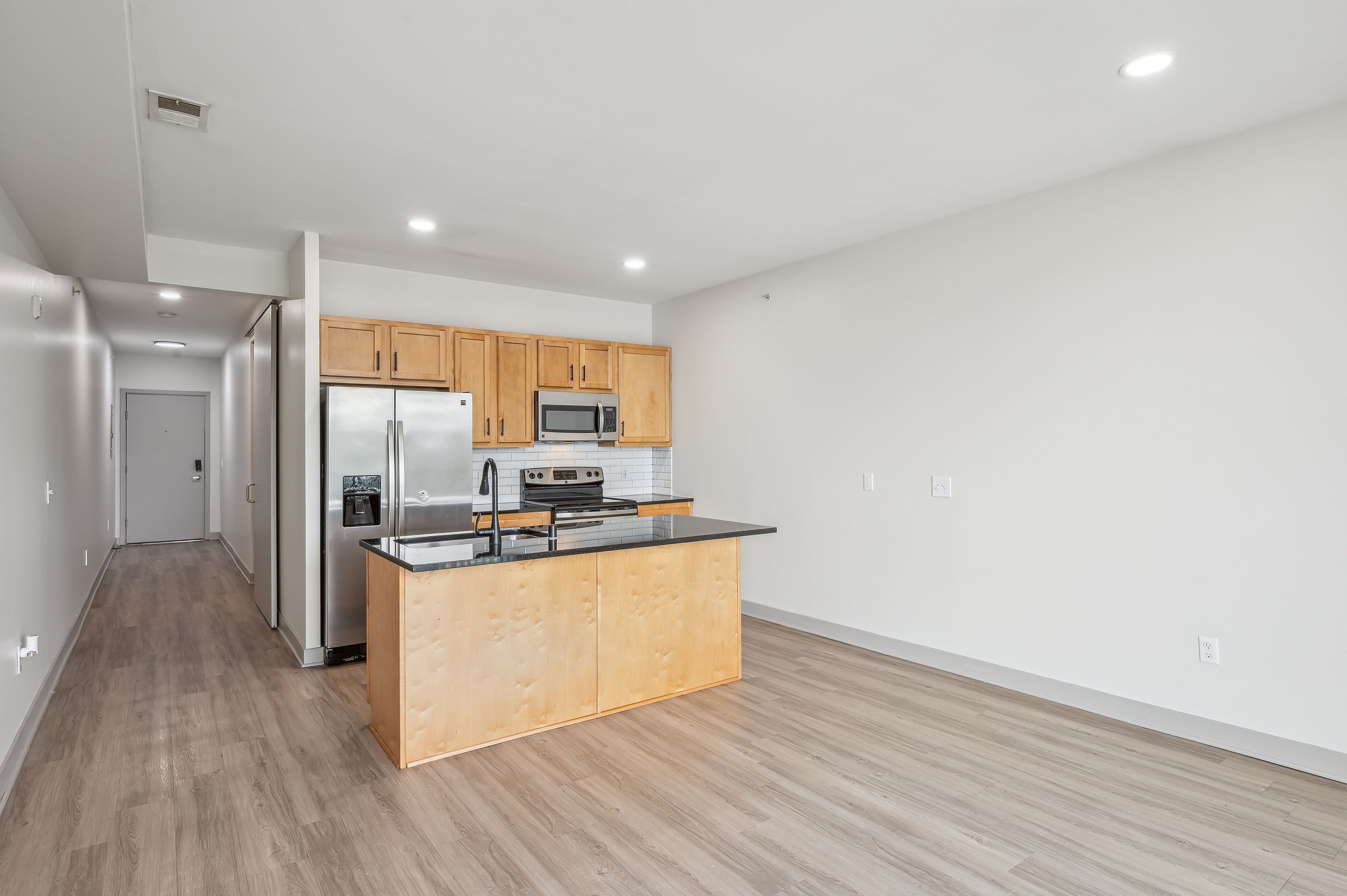 Waterside at RiverPark Place – photo 3