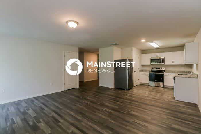 1445 Laurel Avenue – photo 4