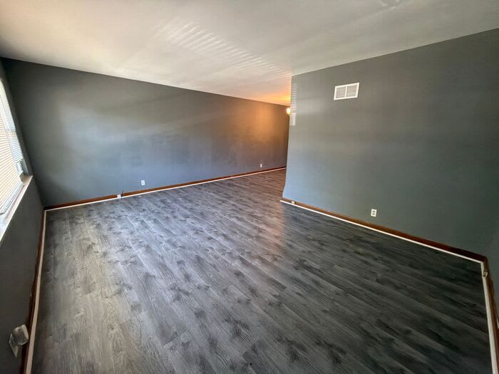 3238 South Compton Avenue – photo 2