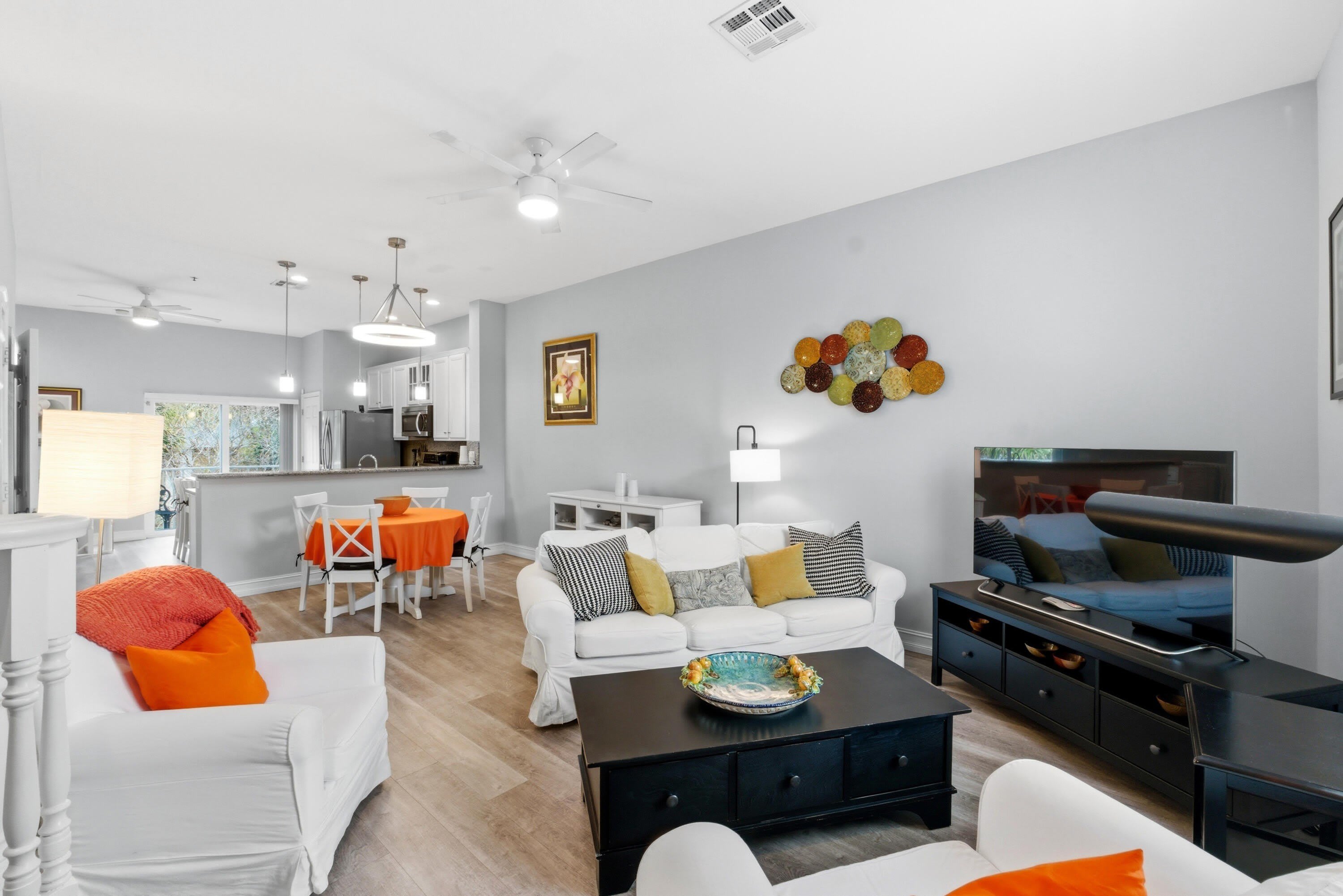 2445 NE 14th Street – photo 4