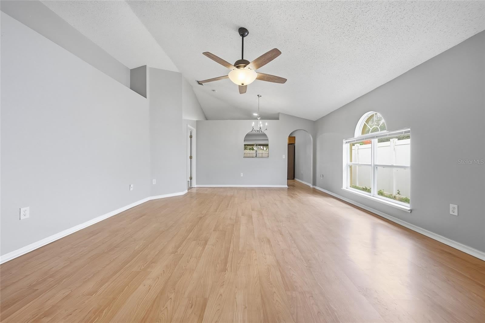 10617 OPUS Drive – photo 5