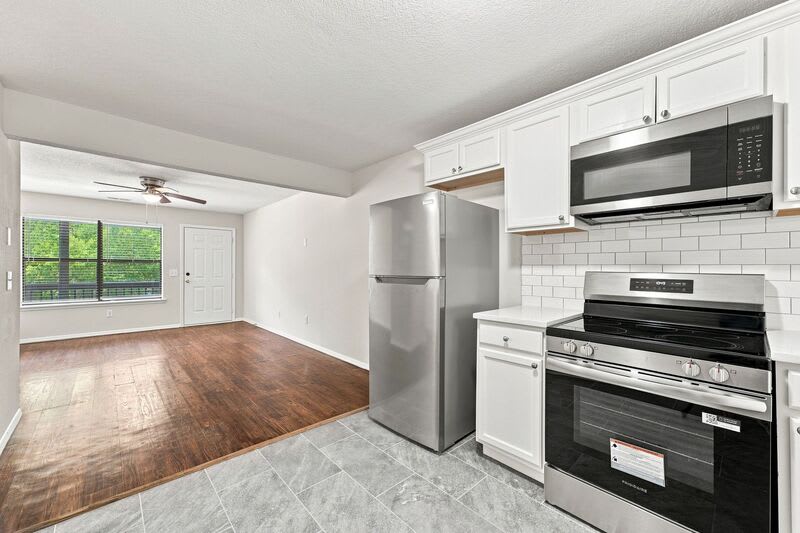 2764 N Barcelona Ave – photo 3