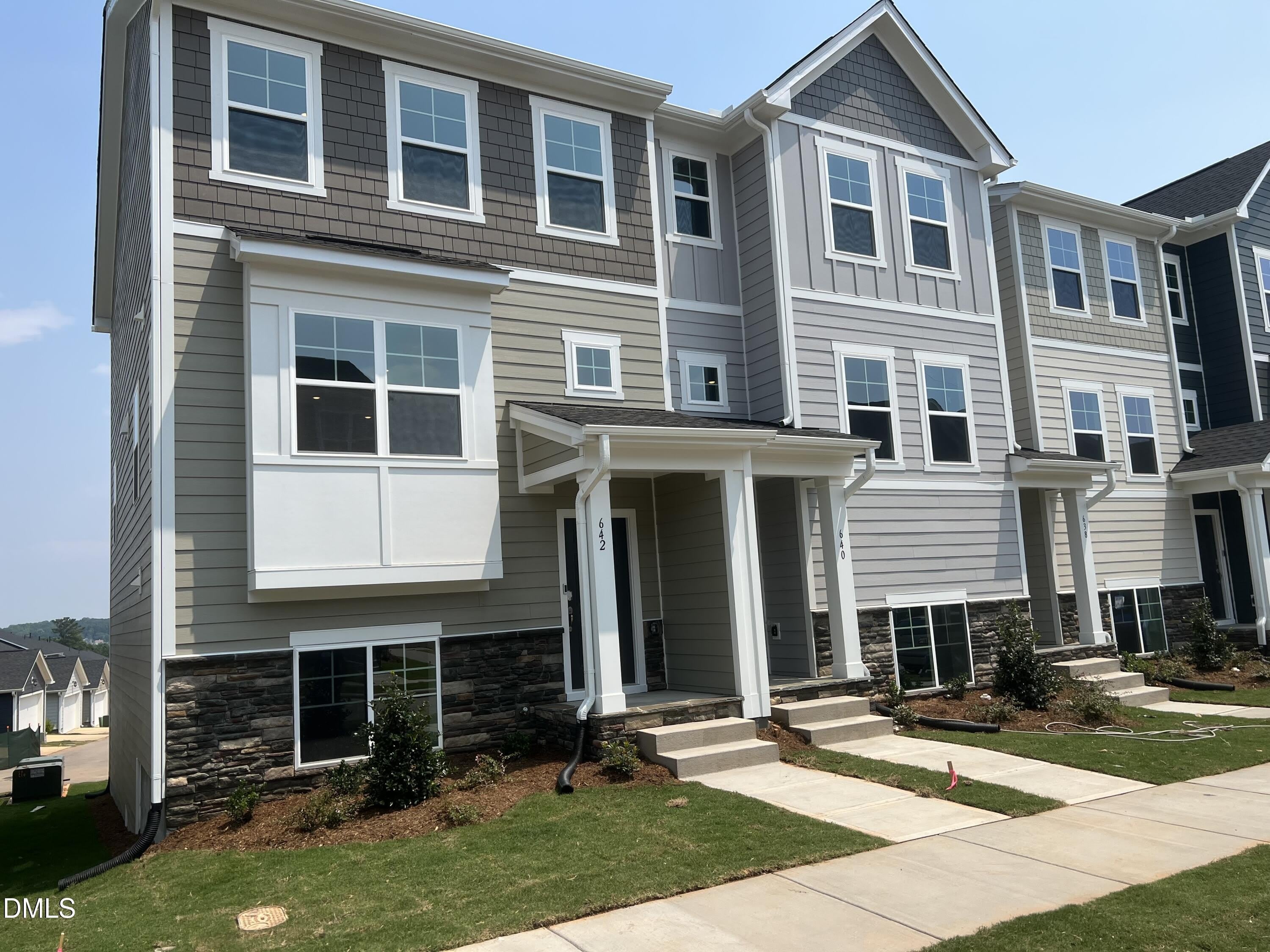 642 Gimari Drive – photo 2