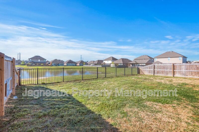 317 Langley Dr. – photo 2