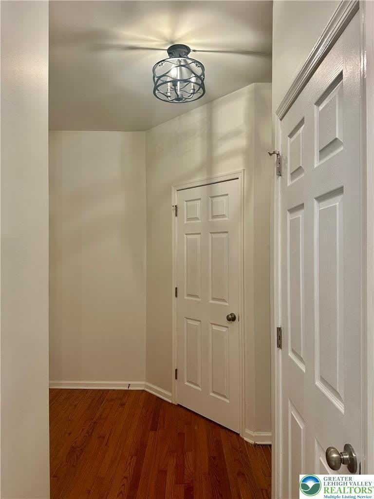 4312 Creek Road – photo 5