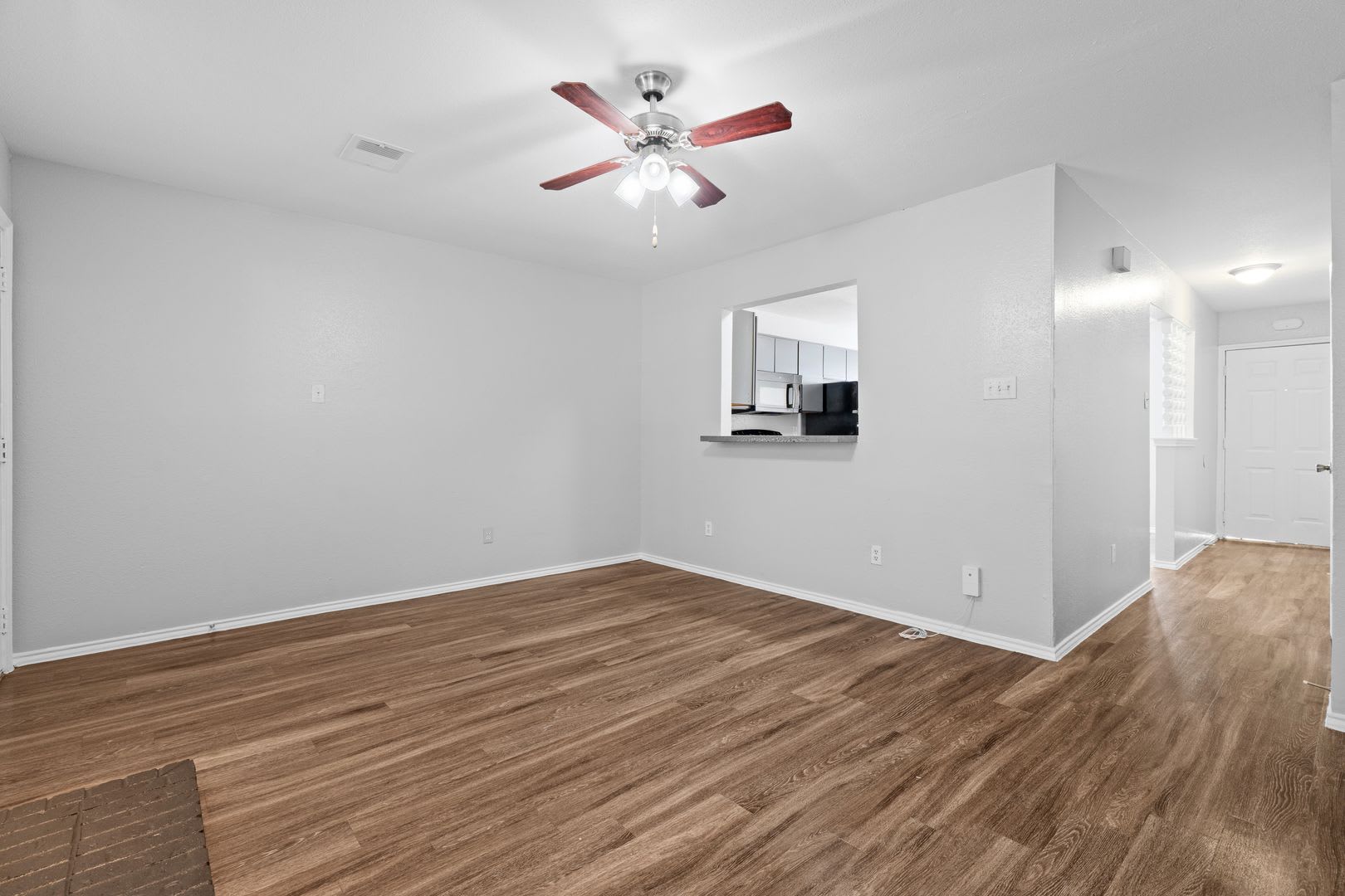 RIVER CROSSING TOWNHOME – photo 3