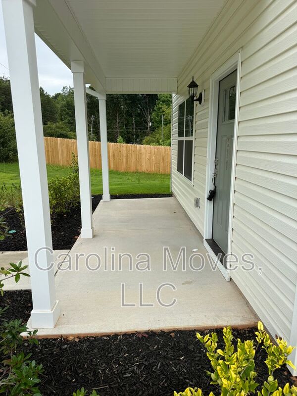 311 Ponder Rd – photo 2