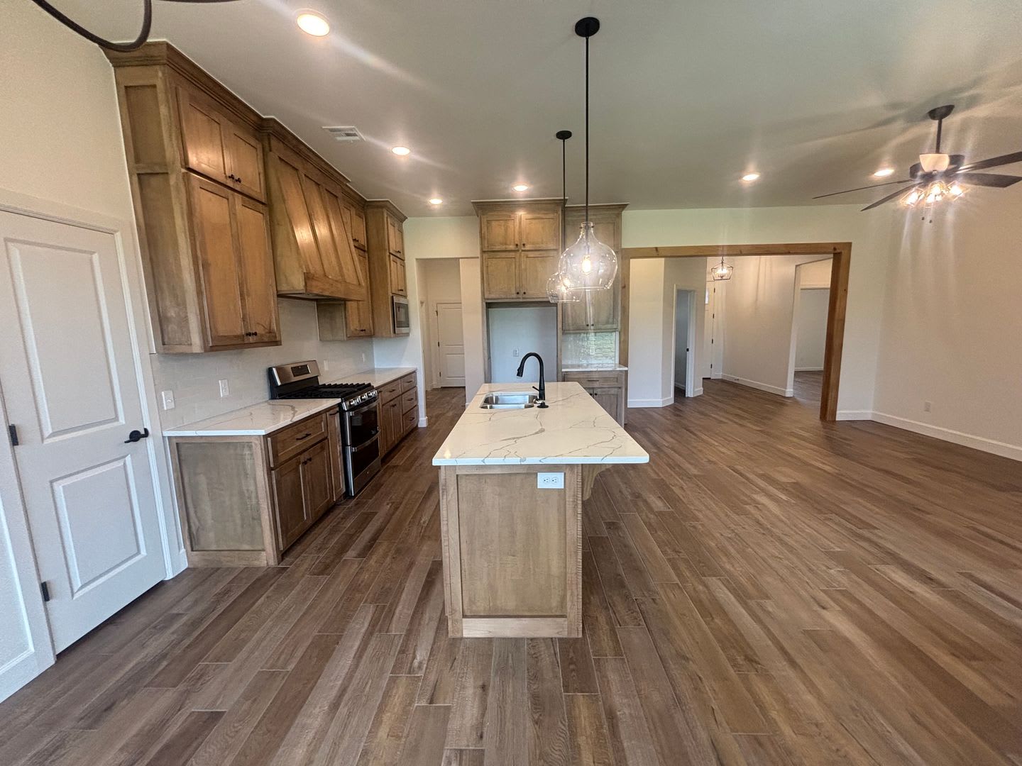 Wonderful 4 Bed 2 Bath Home in Norman – photo 4