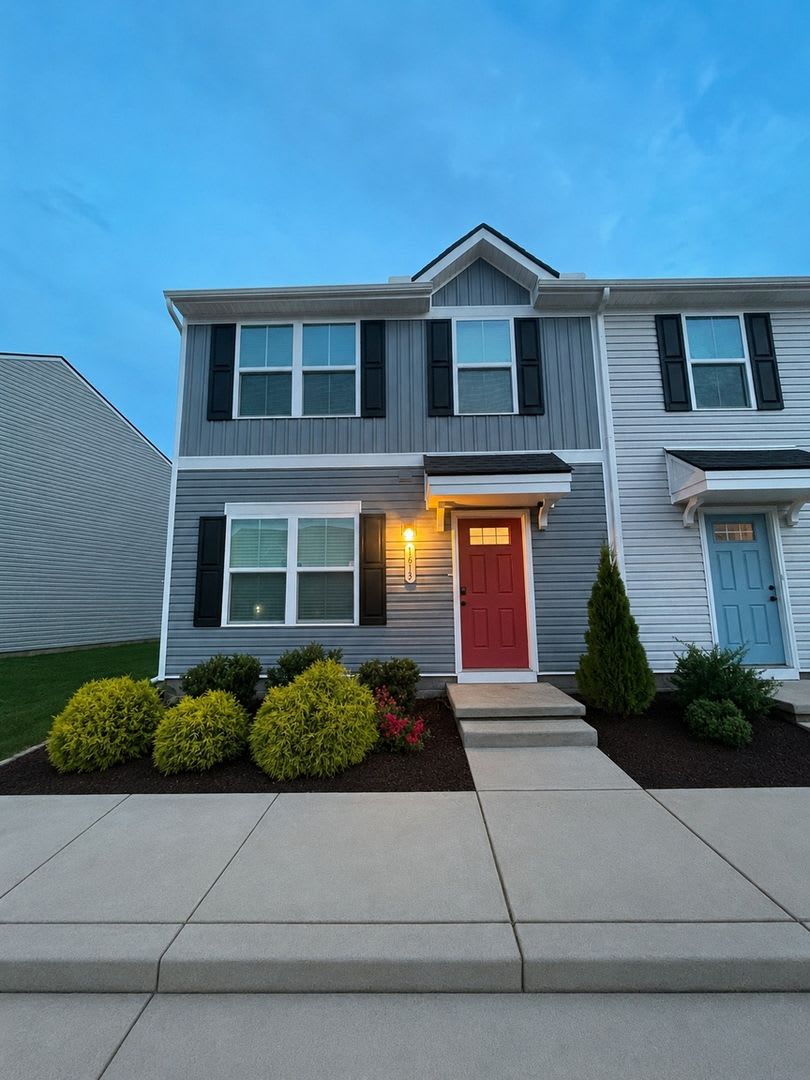 Townhome – photo 1