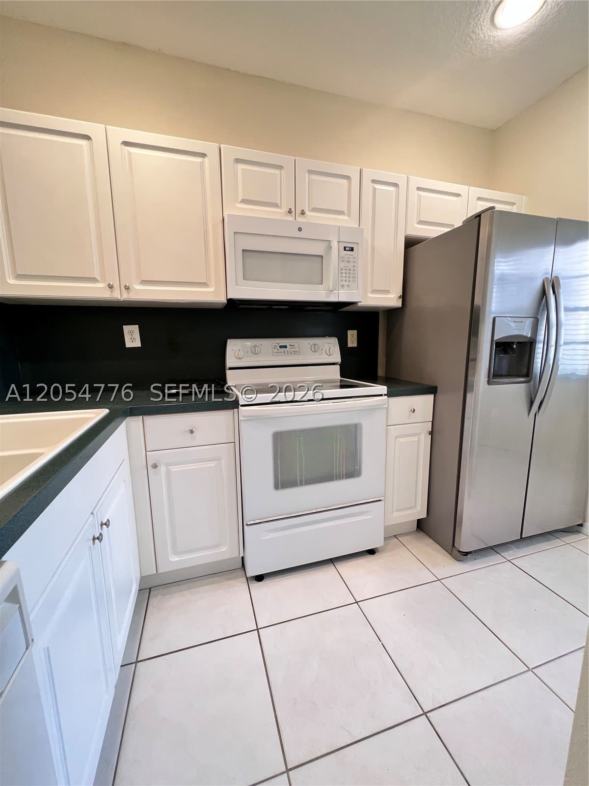 5707 NW 114th Ct – photo 3
