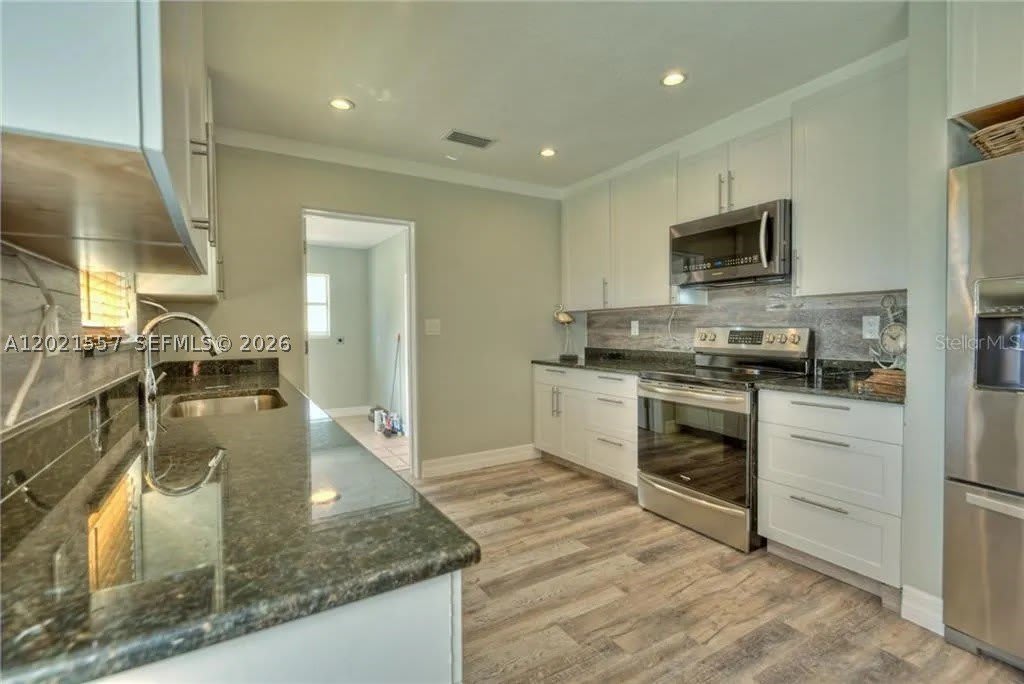 5321 3 RD AVE W – photo 2