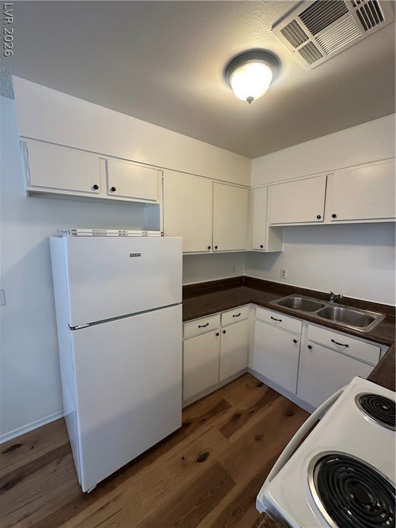3355 Sylvia Street – photo 4