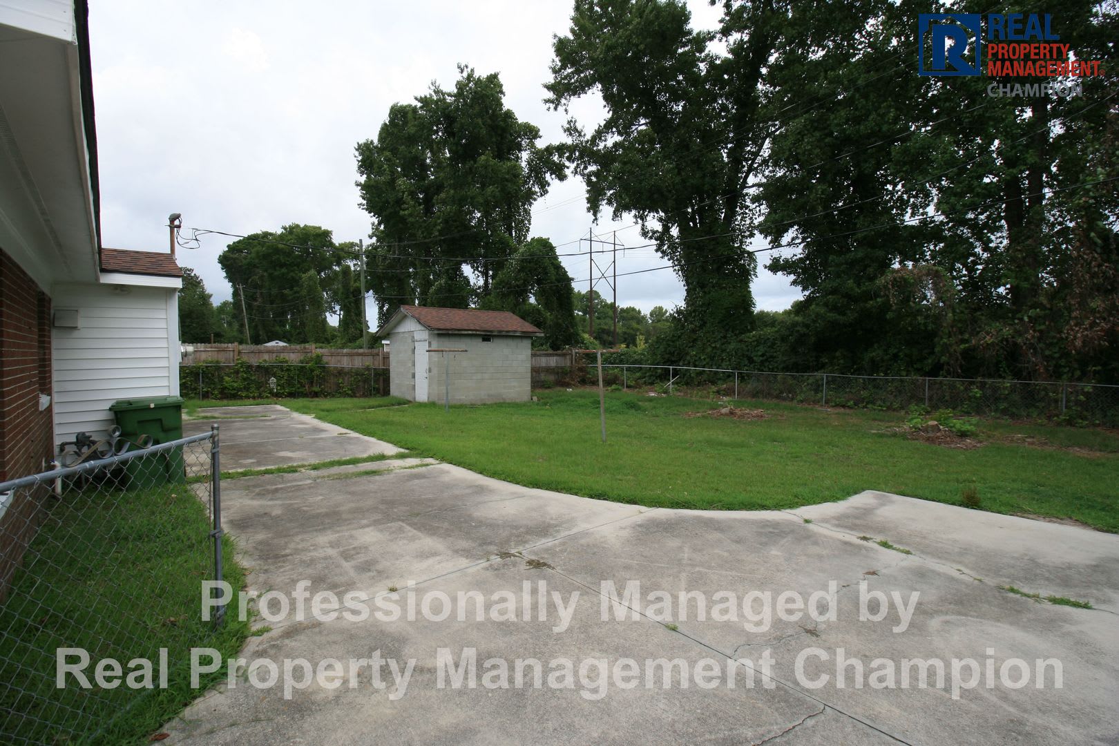 Freshly Updated 4 BD/1.5 BA with LVP Flooring, Fenced Back Yard and Storage Shed – photo 5
