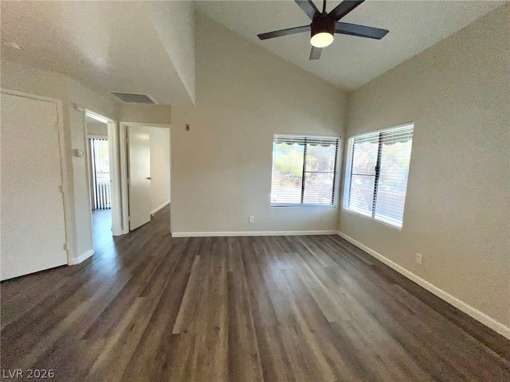 480 Elm Drive – photo 4