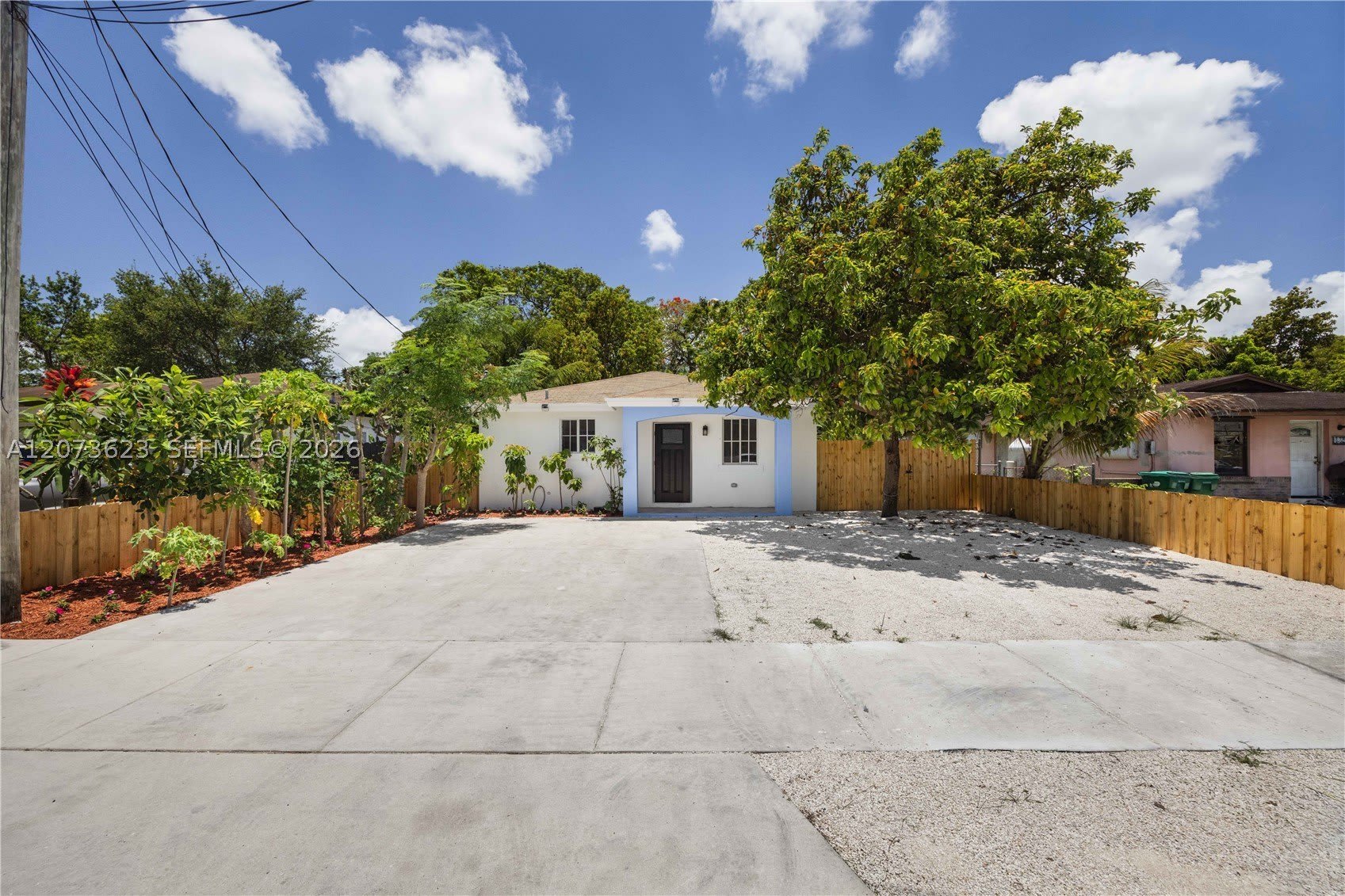10204 SW 173rd St – photo 1
