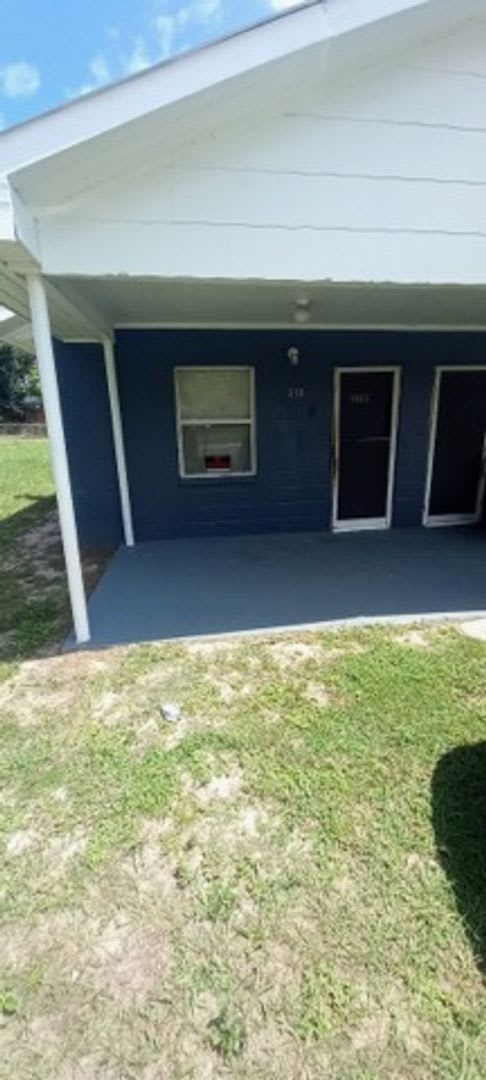 Studio For Rent at 318 Pearl St. Lake Wales, Fl. 33853 – photo 2