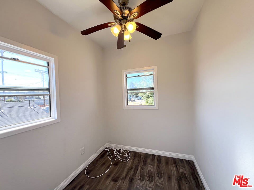 345 W 45th St – photo 5