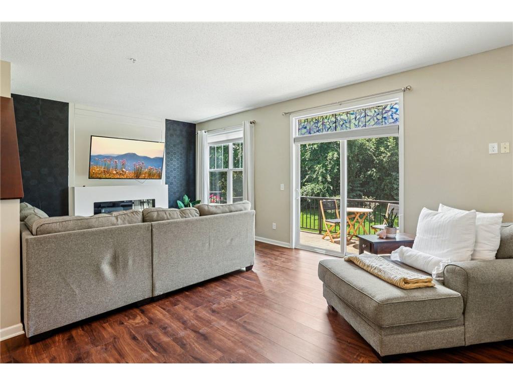 8257 Norwood Lane North – photo 5