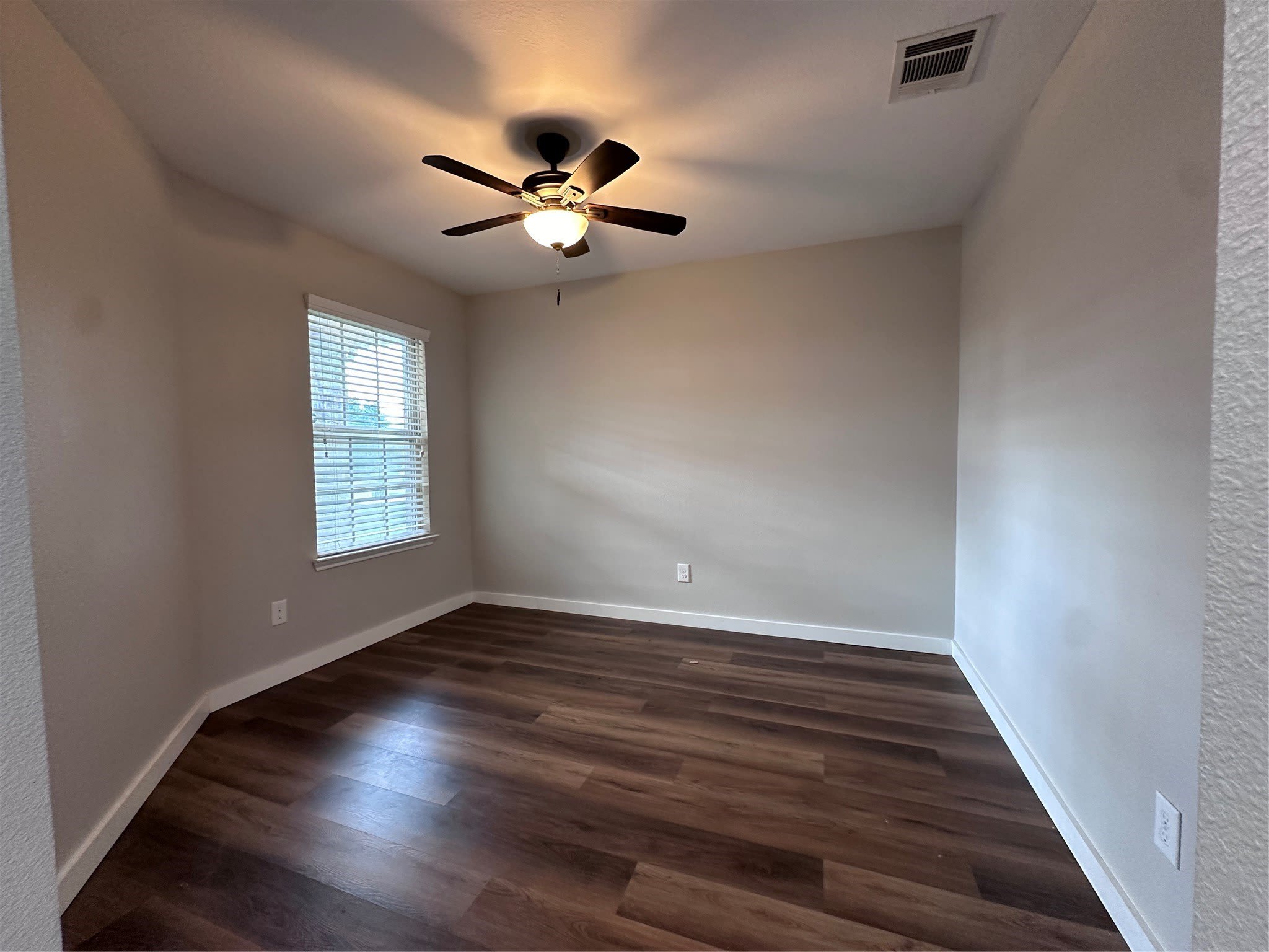 1404 Pampa Grass Drive – photo 3