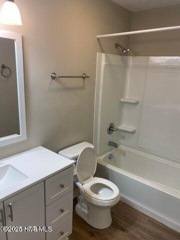 335 West Wisconsin Avenue – photo 4