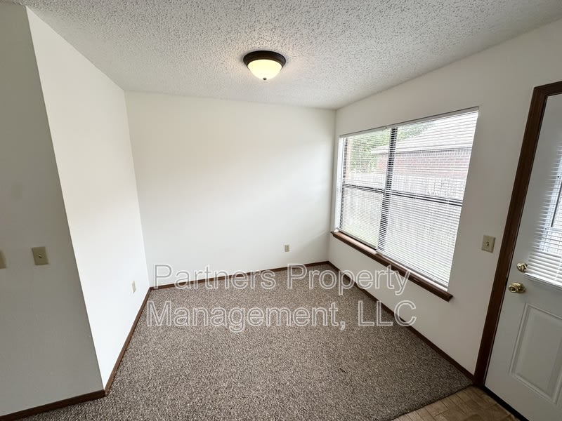 1661 North Dawn Drive – photo 3