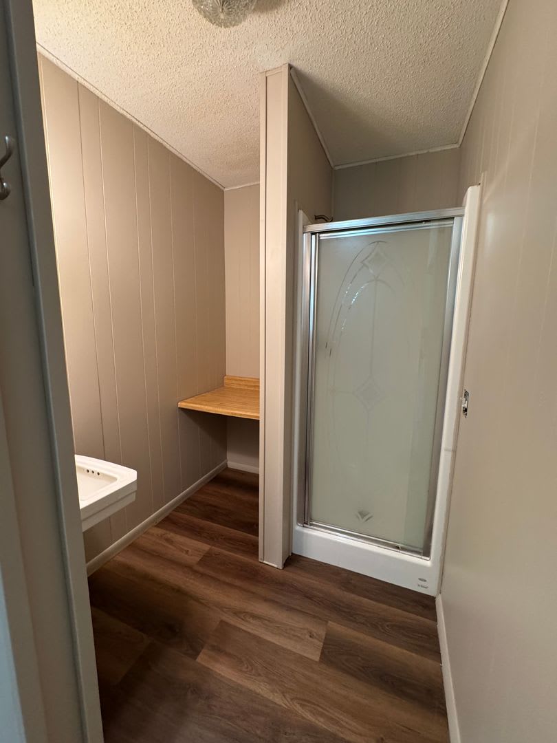 MOVE IN SPECIAL CALL NOW – photo 4