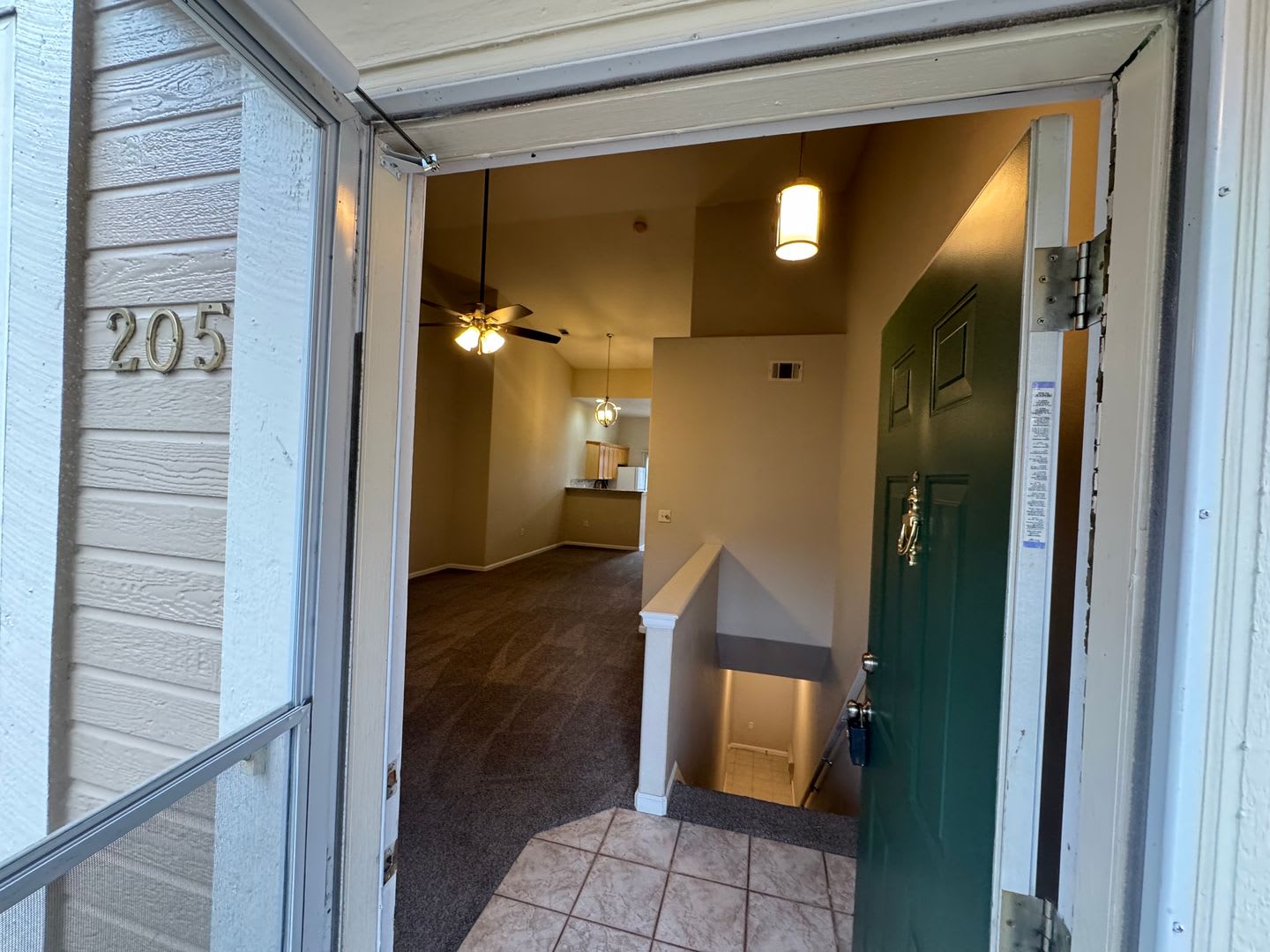 Town Home For Rent – photo 3