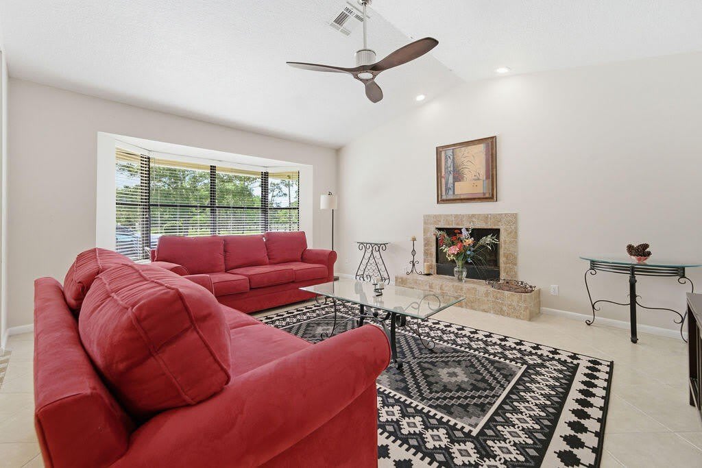 5562 Reynolds Road – photo 5