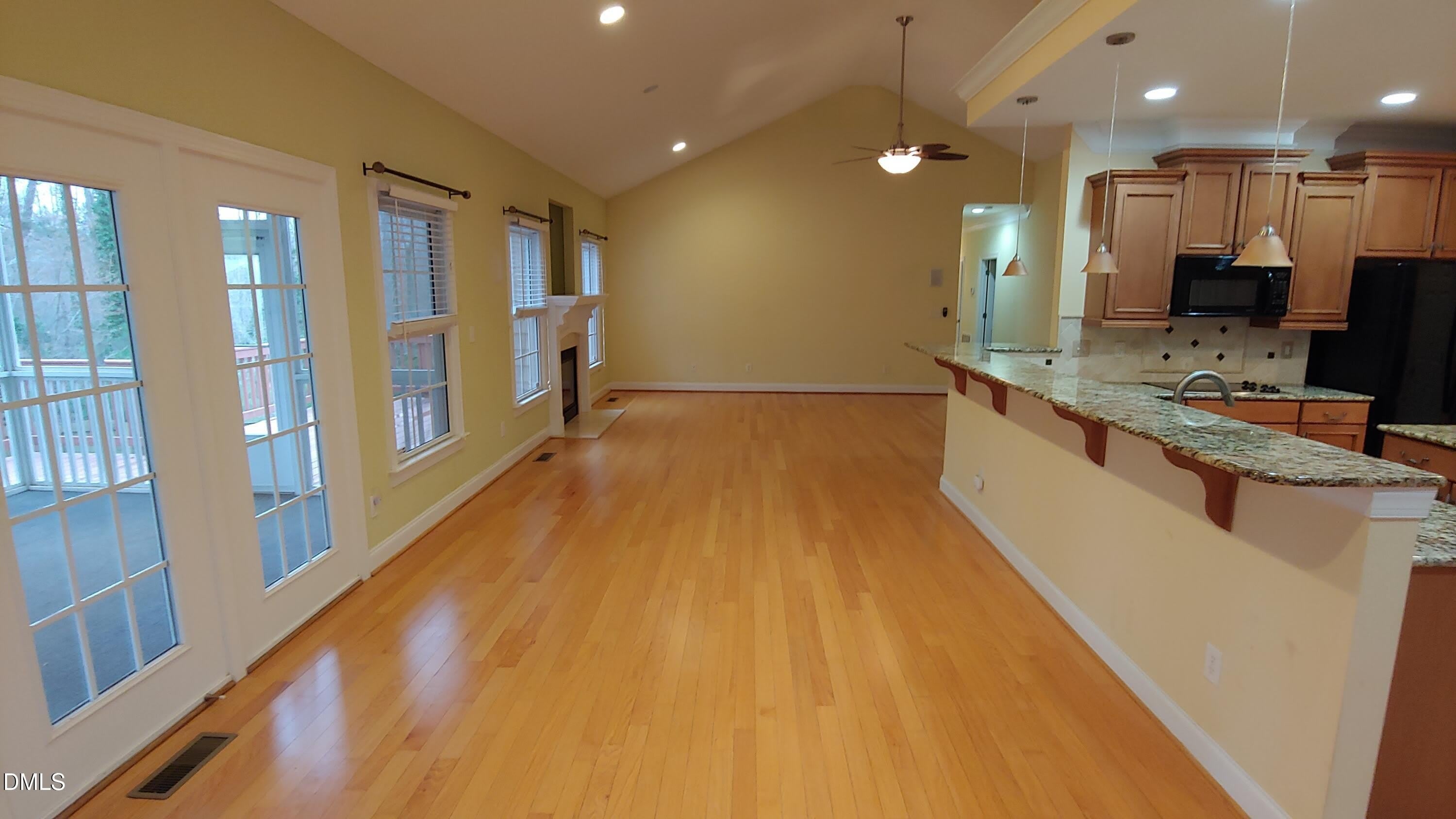 2809 Cowley Road – photo 5