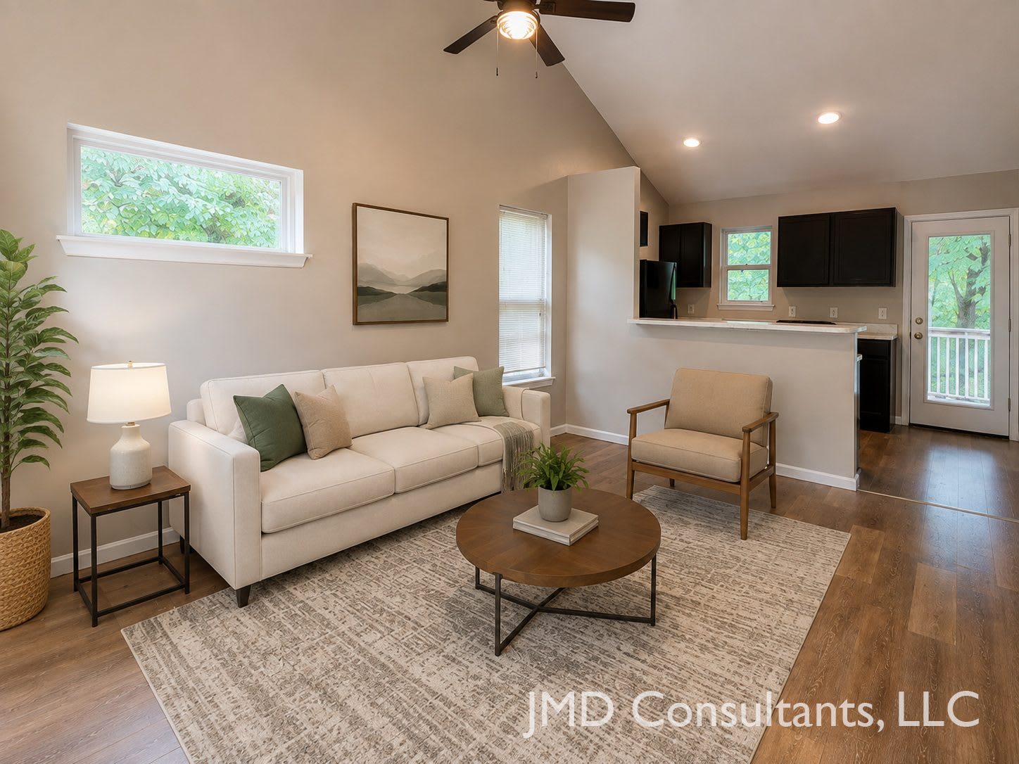 1331 Valley Creek Ln – photo 2