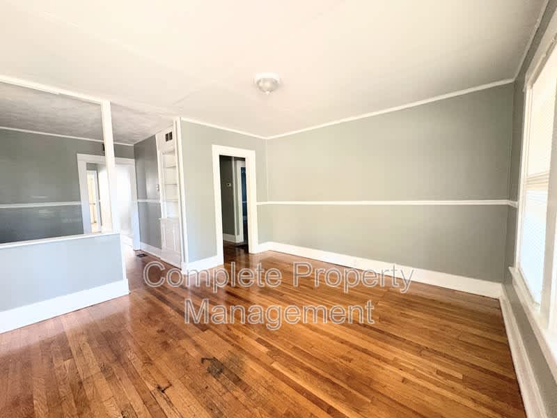 8149 1St Avenue South – photo 2