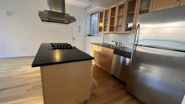 217 Front Street – photo 3