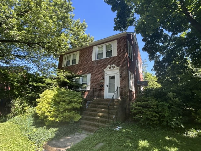 306 Kingston Road – photo 1