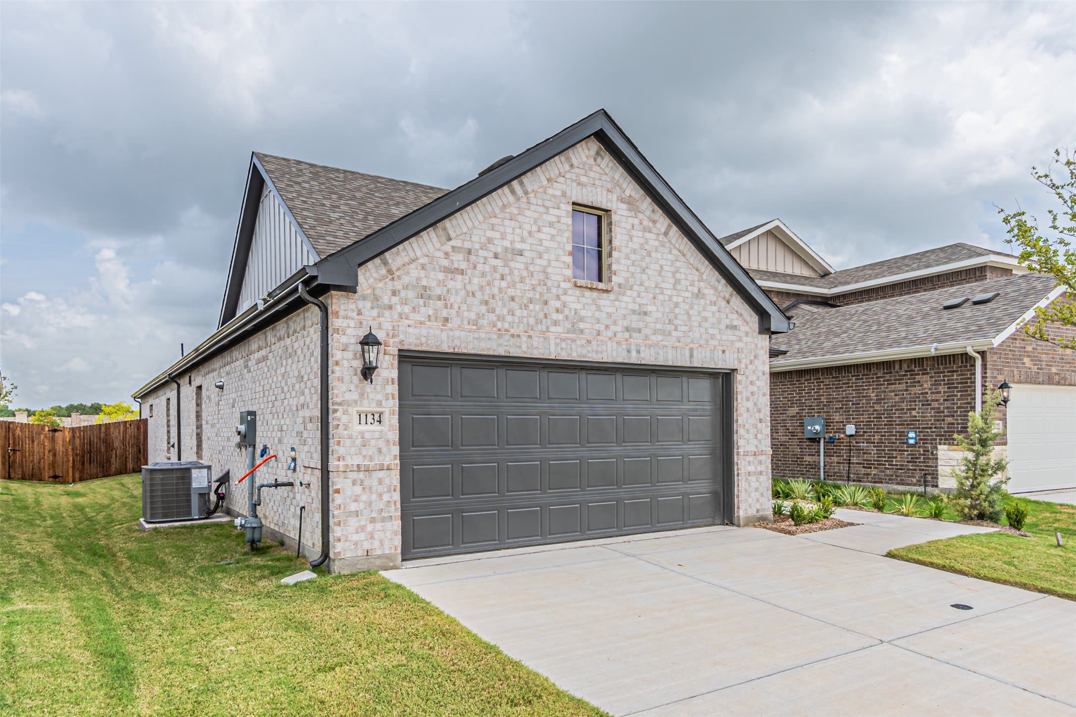 1134 Old Stead Drive – photo 2