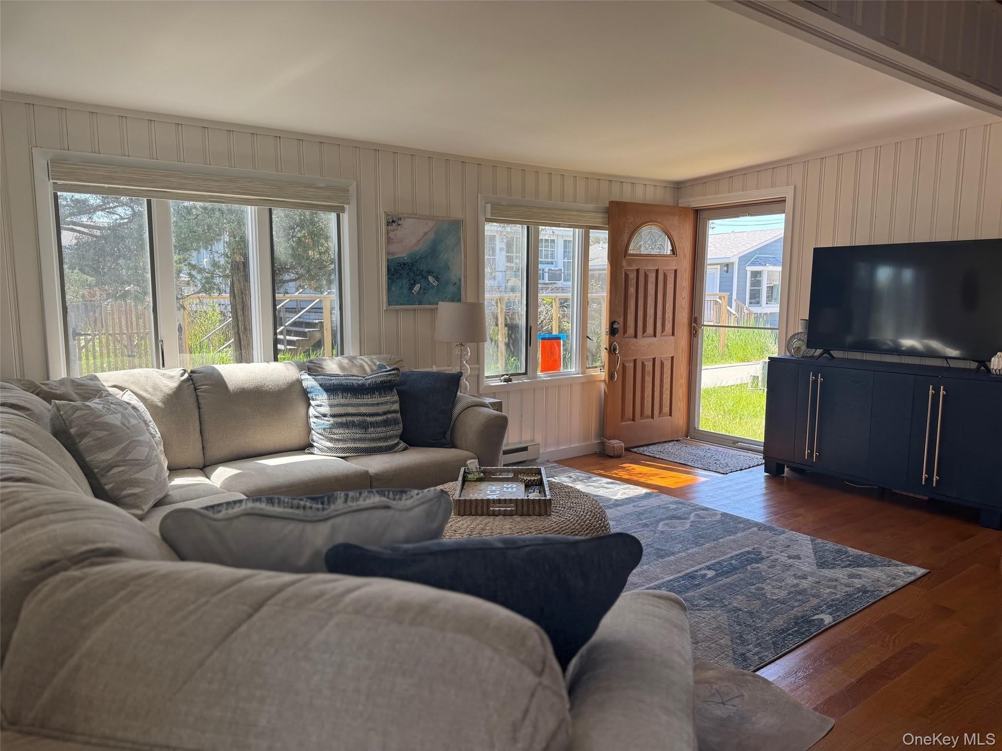 917 Evergreen Walk – photo 3
