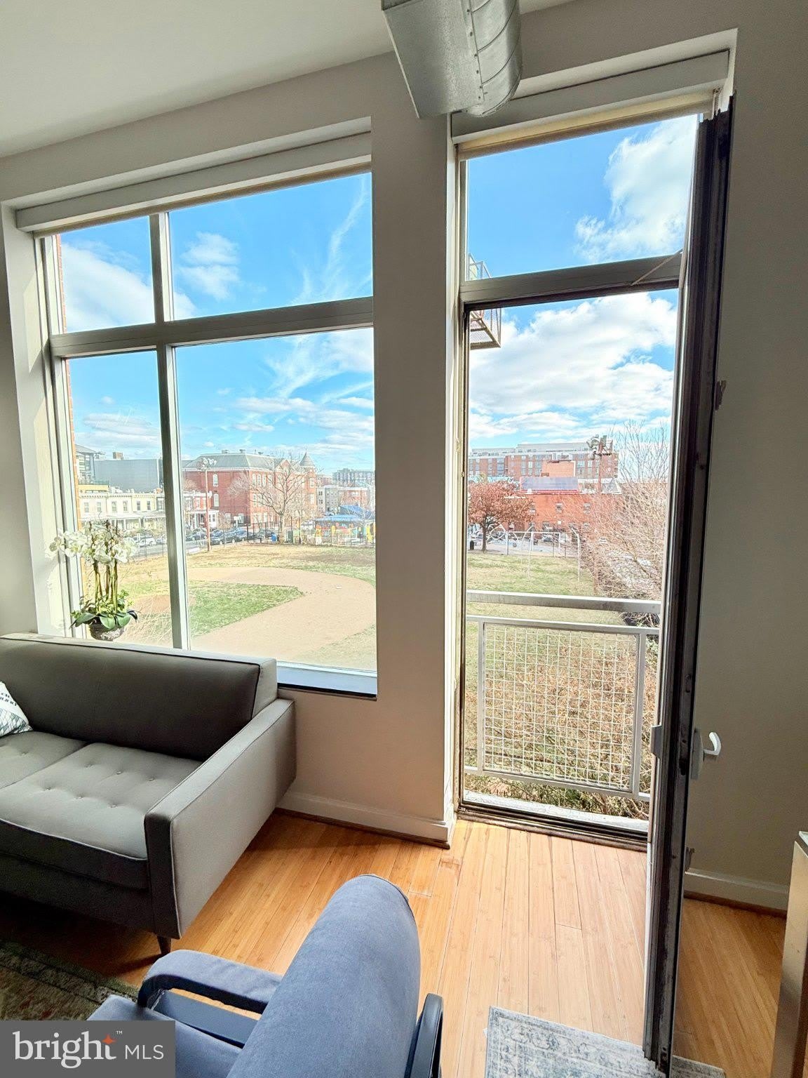 1390 V Street NW – photo 5