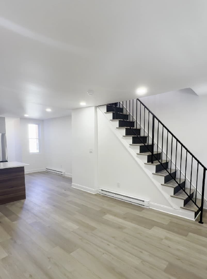 5041 N Franklin St. – photo 3
