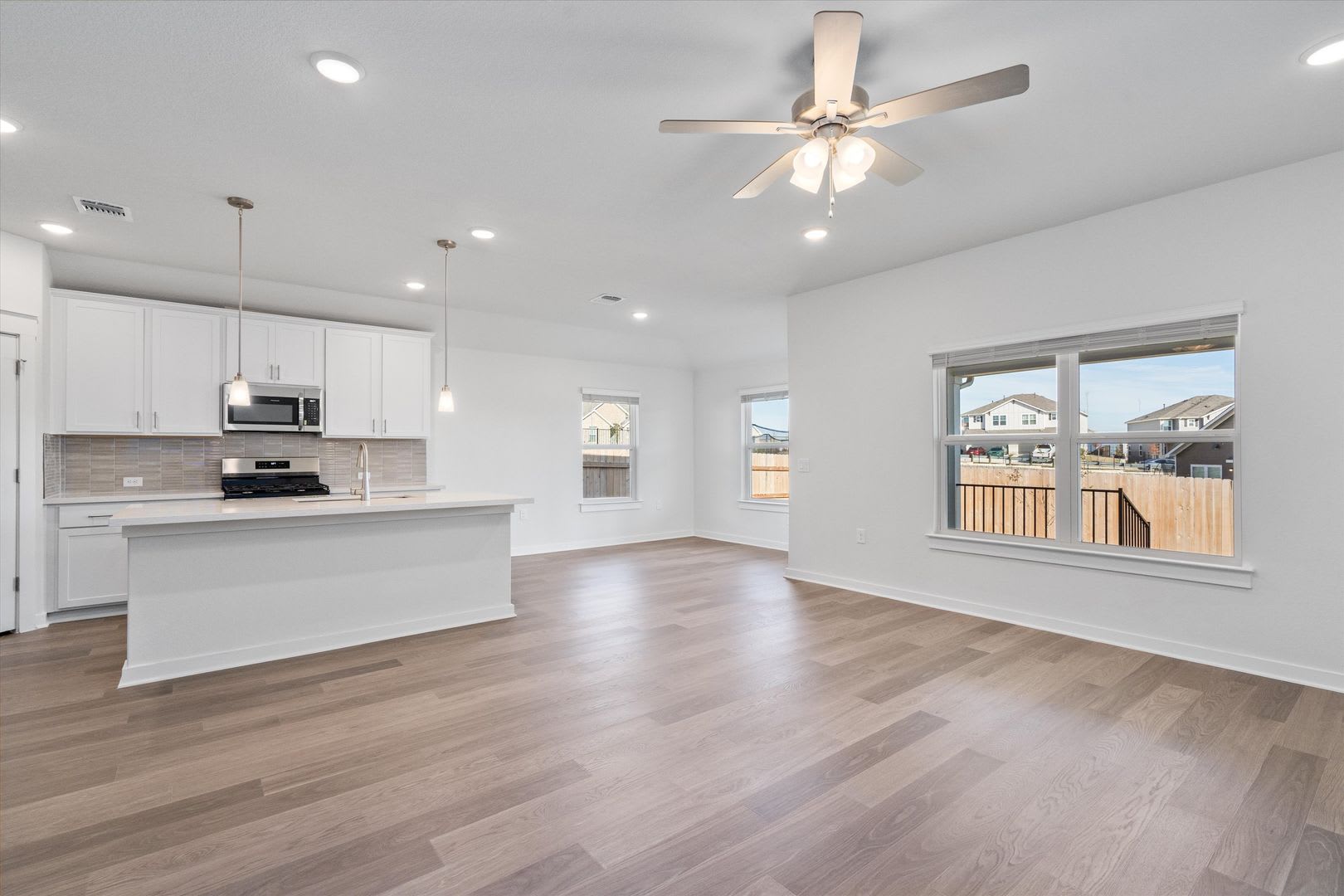 15204 Purple Drop Cv, Del Valle, Texas 78617 – photo 3