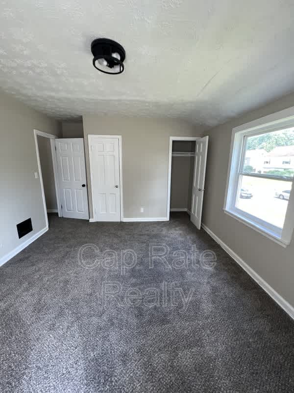 59 N Waverly St – photo 4