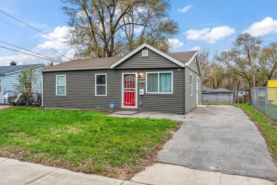 4138 W 20th Avenue – photo 1