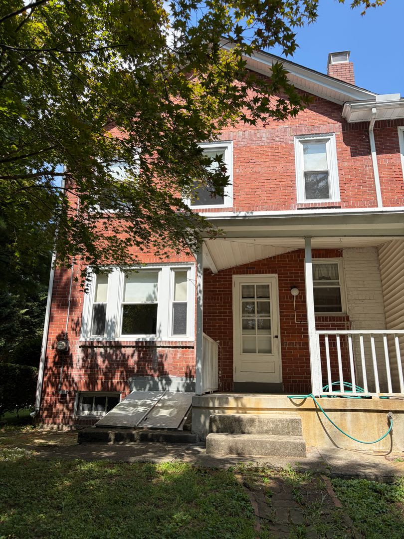 Beautiful Single Family Home in Wyomissing! – photo 3