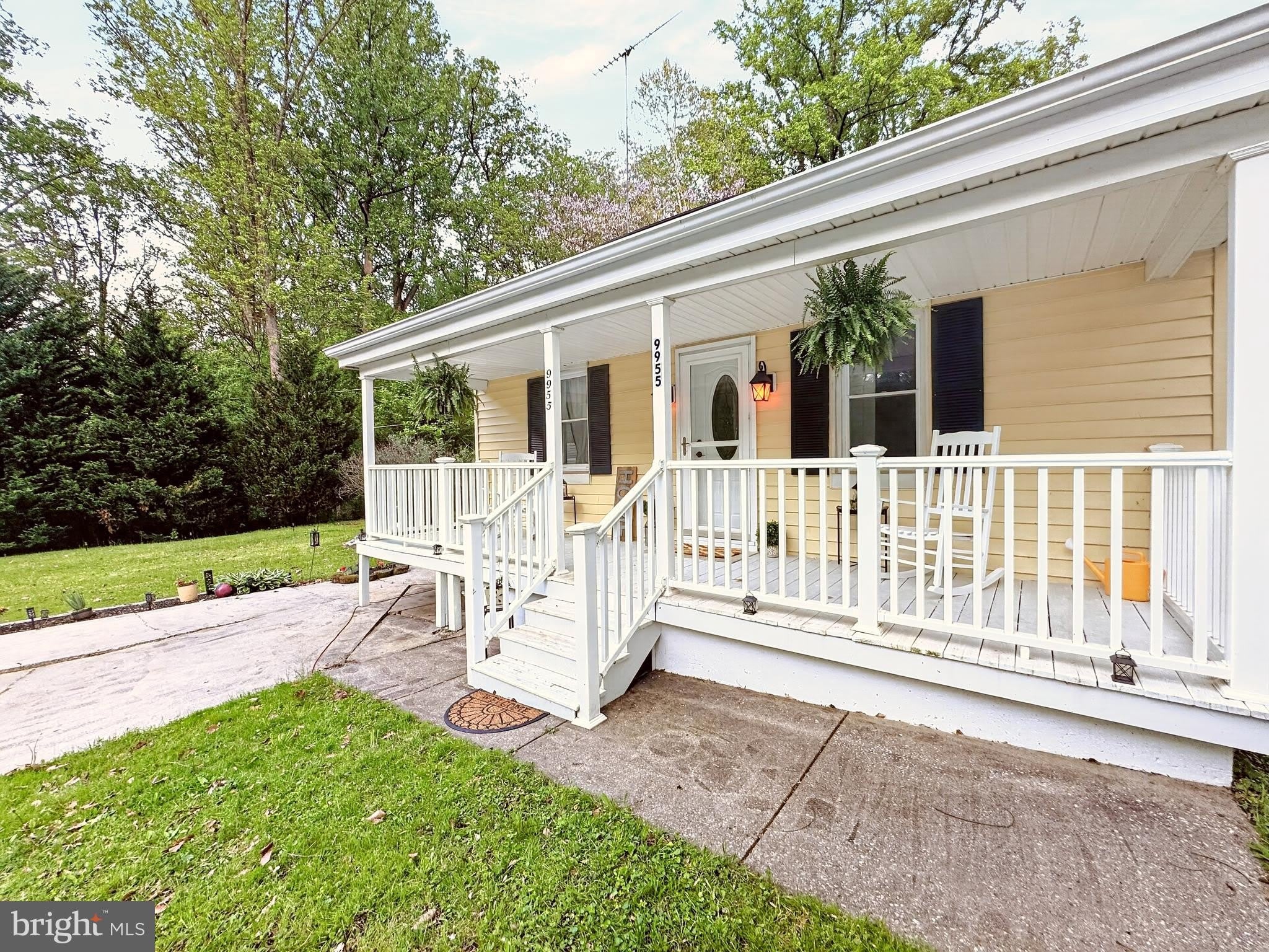 9955 BELAIR Road – photo 3