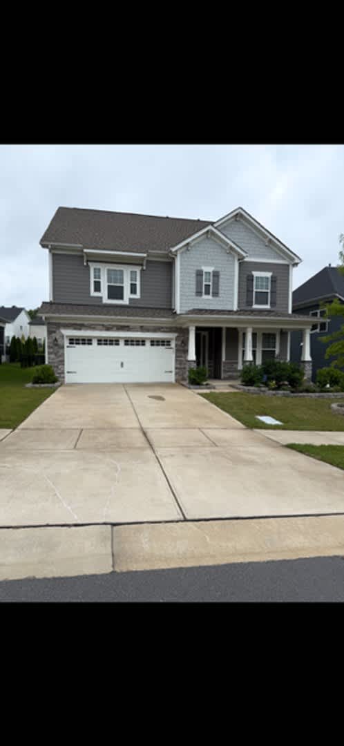 5 BR/4BA – photo 1