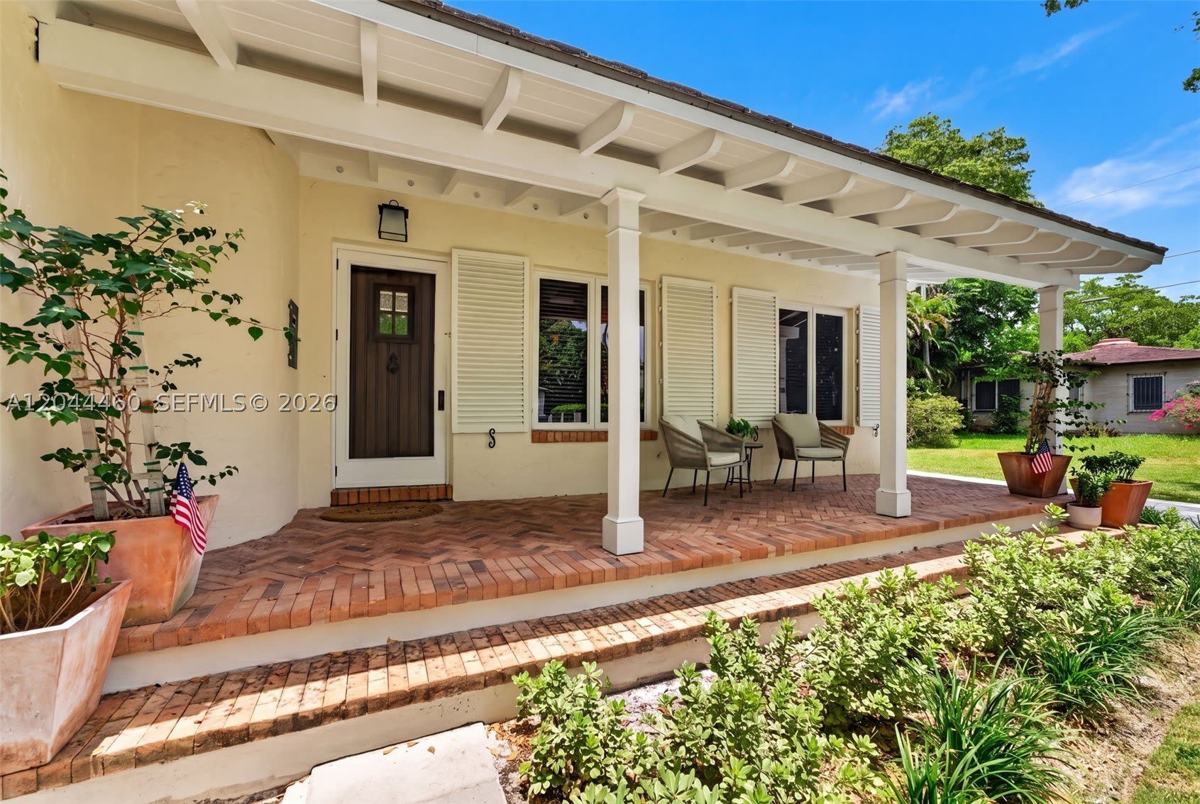 1710 Segovia St – photo 3