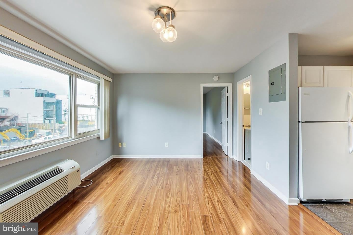 604 LONGFELLOW Street NW – photo 5