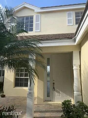 175 Berenger Walk – photo 2