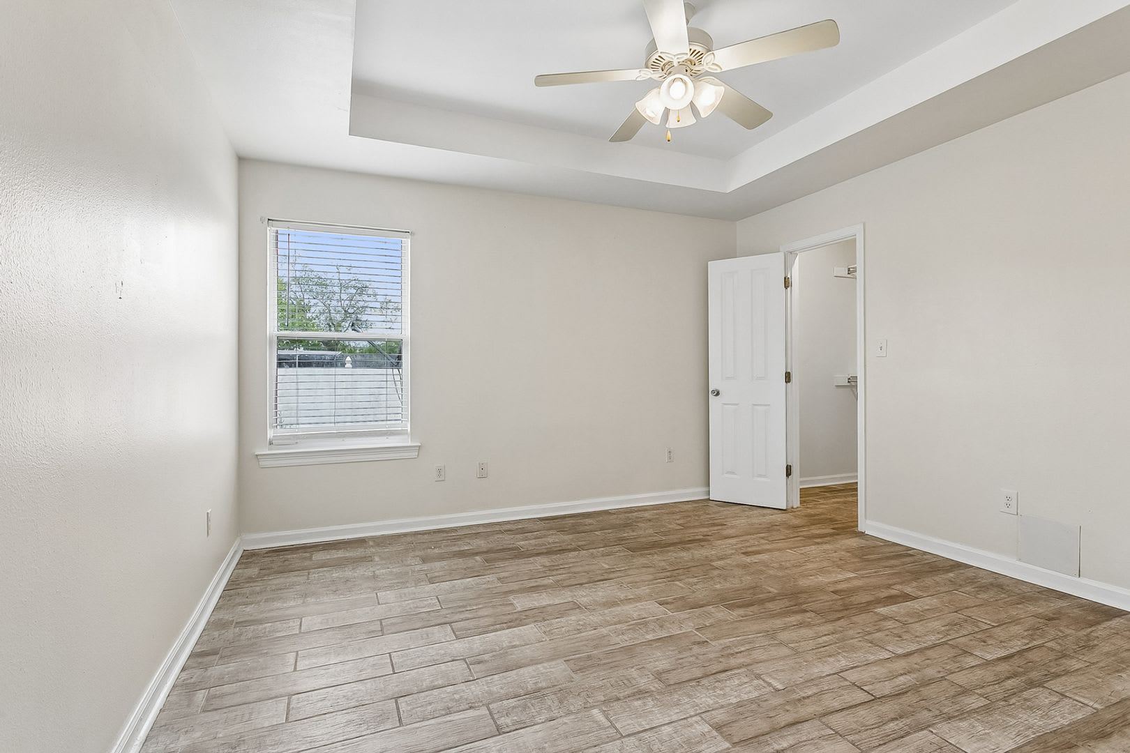 3531 Adrian St – photo 5