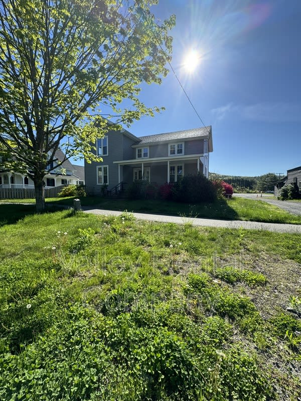 118 North Main Street – photo 1