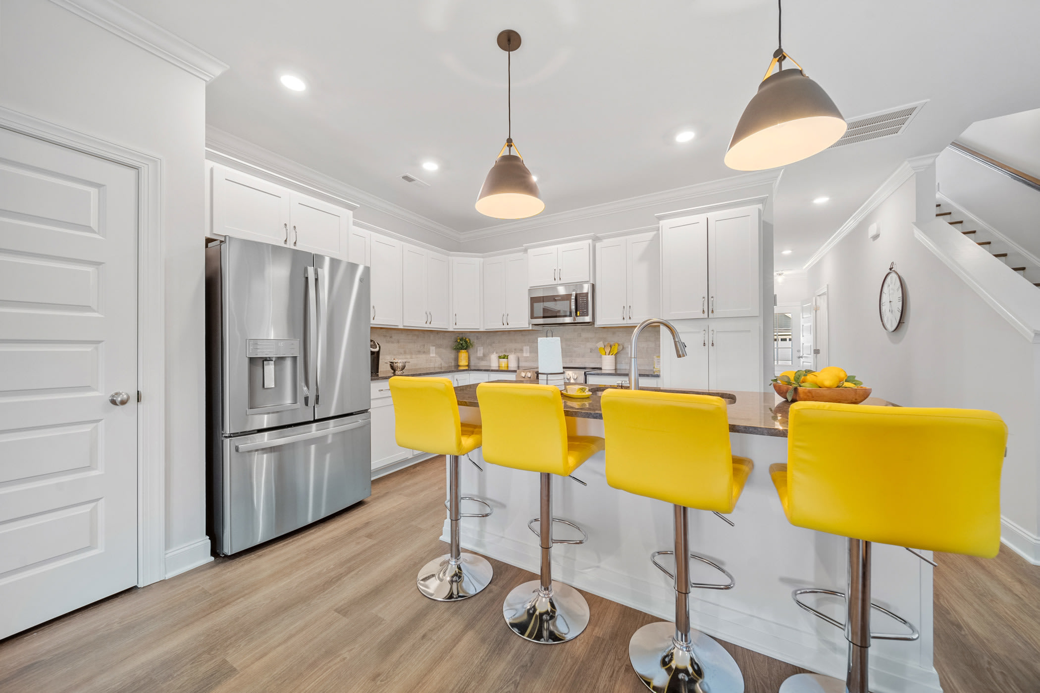 1621 Spring Berry Ln – photo 2