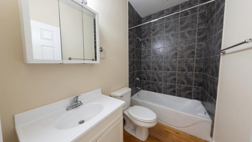 4609 North Kimball Avenue – photo 2